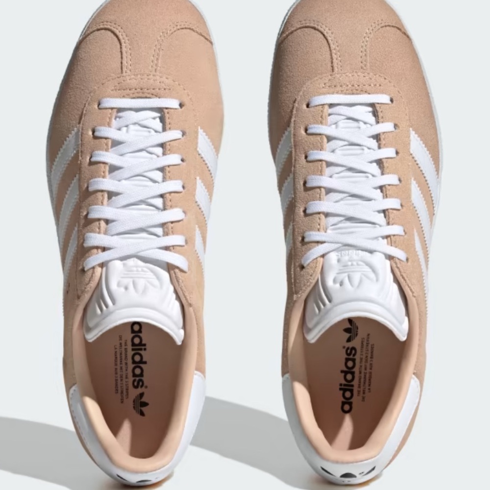 Adidas "Halo Blush" Suede Gazelle Sneakers sz 6